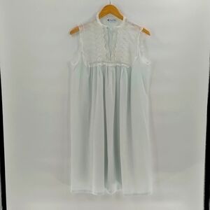 Christian Dior night gown pale green night shirt  with lace and eyelet medium lg